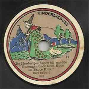 Oom Koos En Tante Riek - De Herdertjes Lagen Bij Nachte / Daar Ruischt Langs De Wolken download free